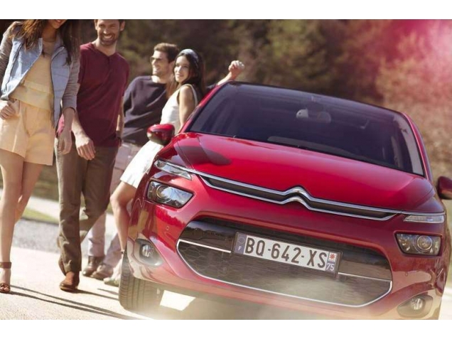     Citroen C4 Picasso.   