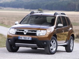   - Renault Duster  - !