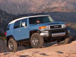 Toyota    FJ Cruiser  2014 